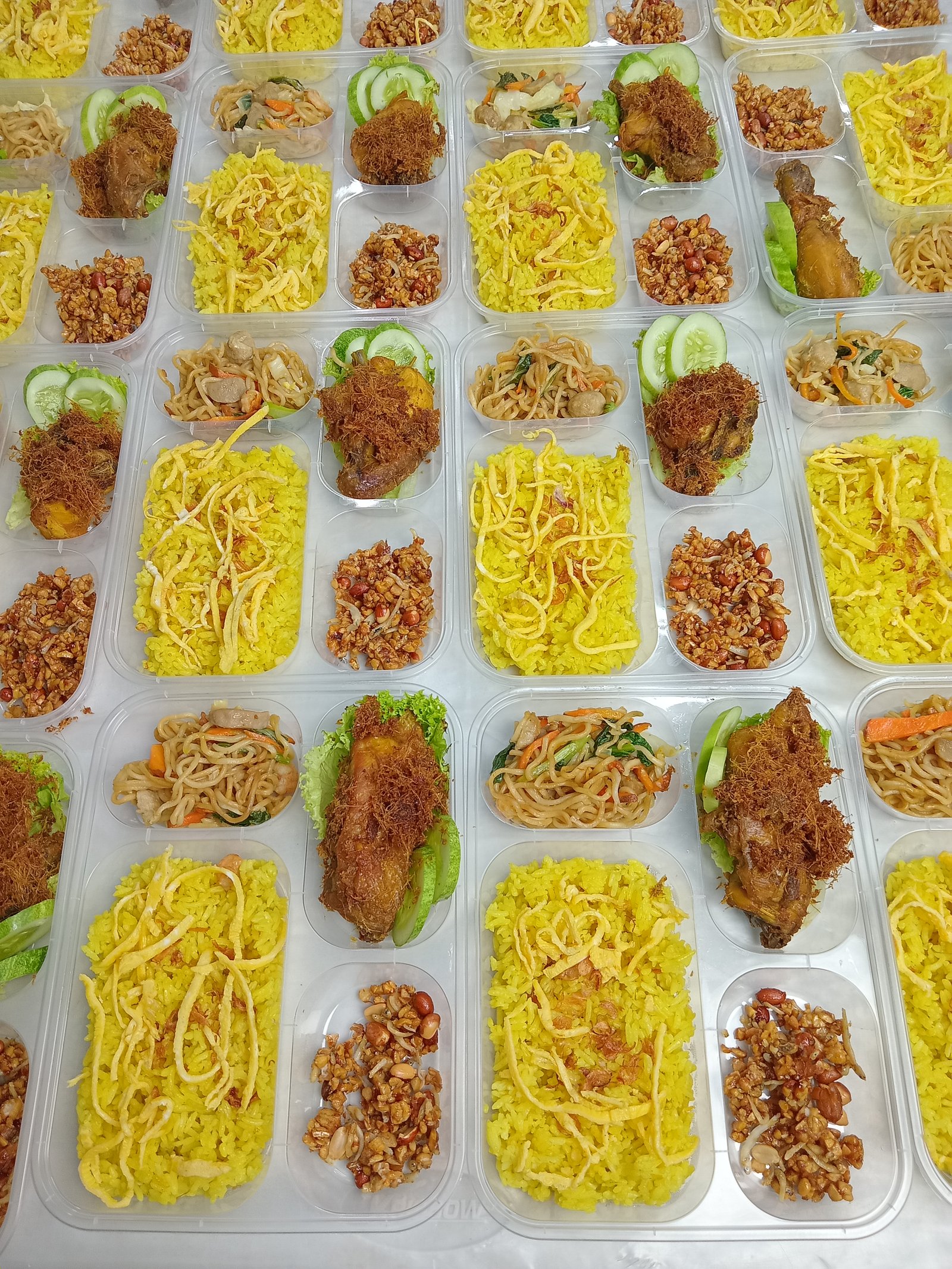 Nasi Kuning QQ